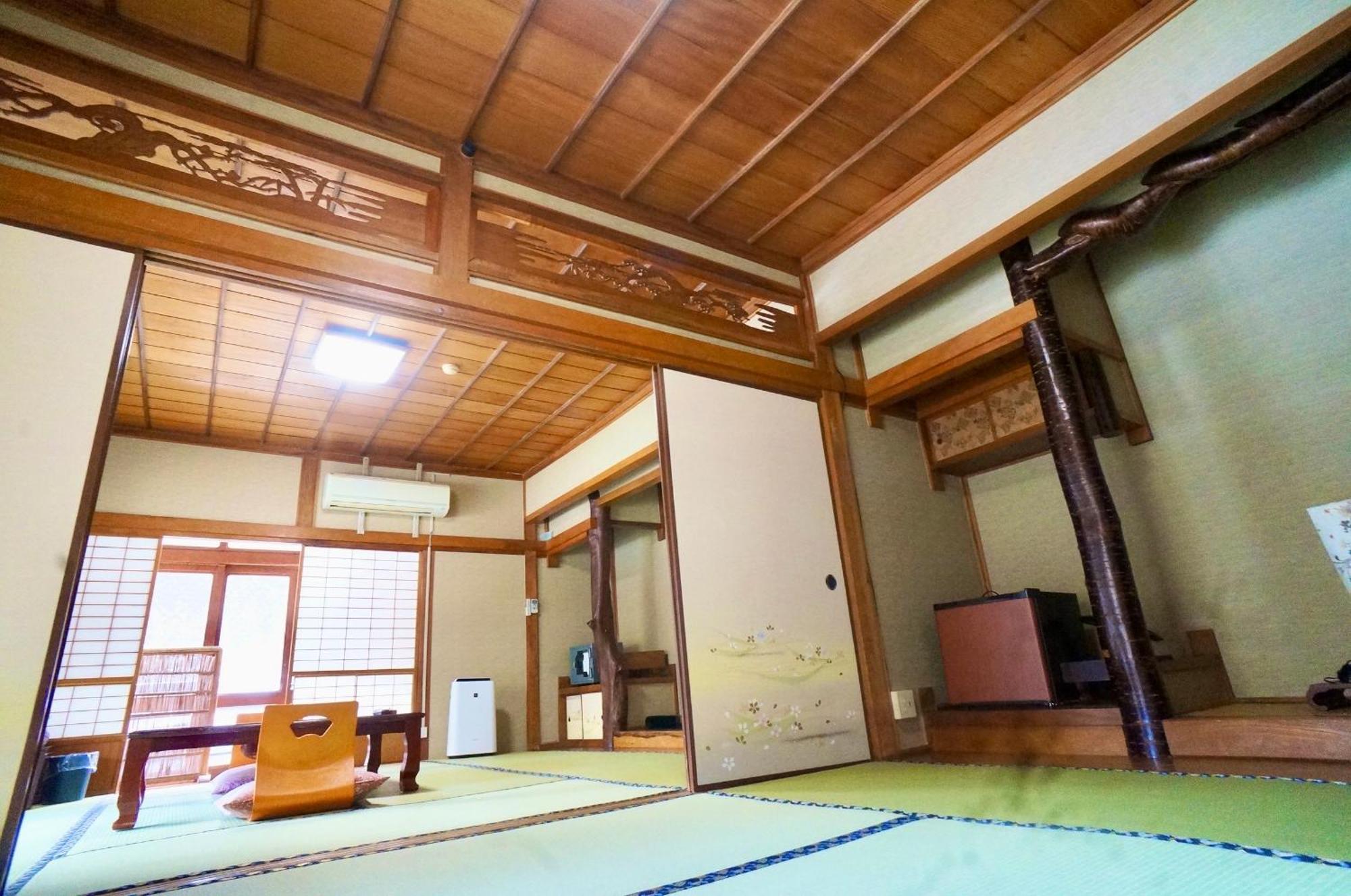 Hotel Takaosou Yufu Exterior foto