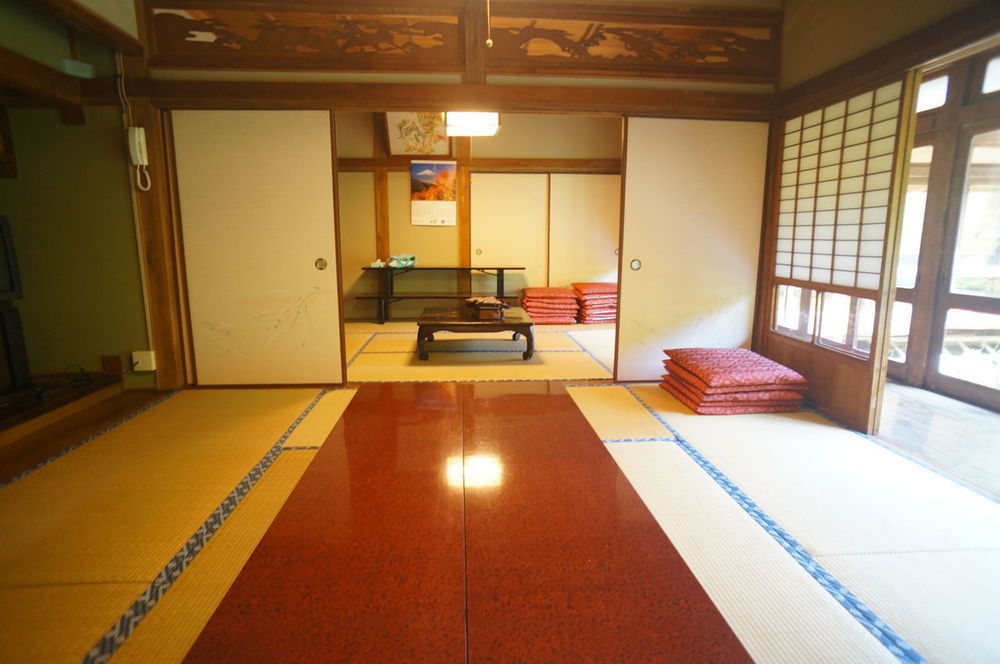 Hotel Takaosou Yufu Exterior foto