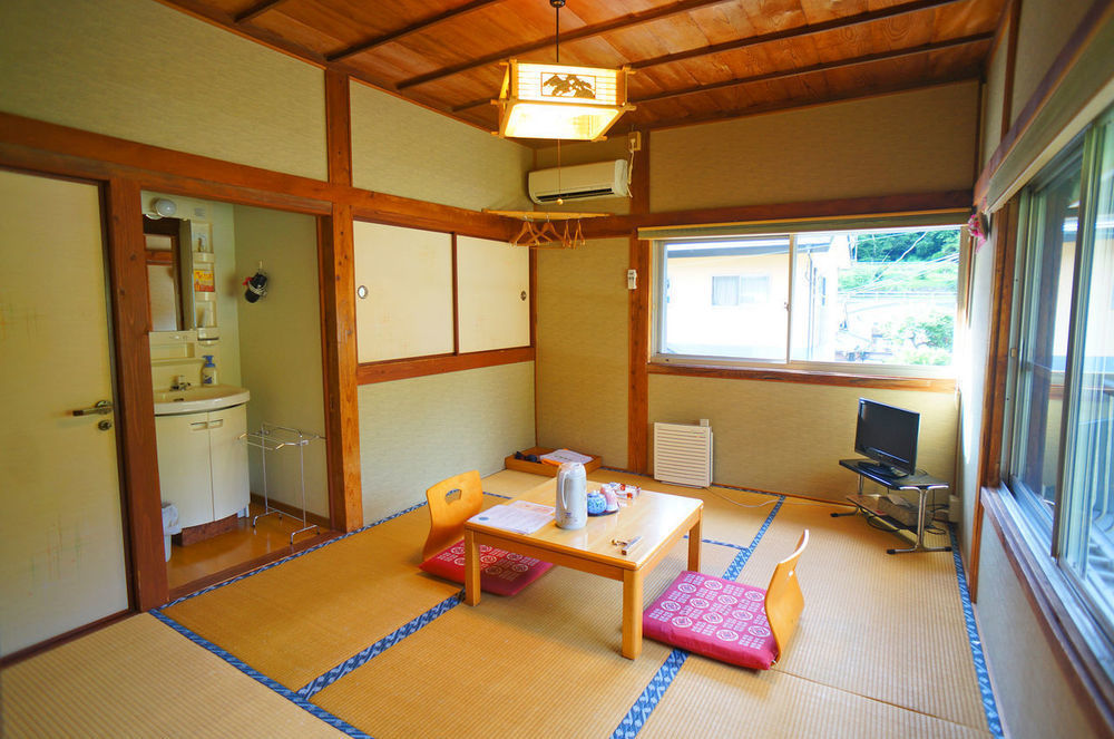 Hotel Takaosou Yufu Exterior foto